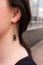 Load image into Gallery viewer, Raya Earrings - Black Gold Flake