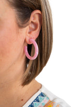 Load image into Gallery viewer, Josie Hoops - Pink