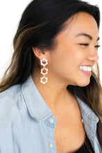 Load image into Gallery viewer, Delilah Earrings - Peach