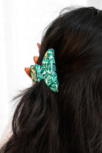 Load image into Gallery viewer, Carmen Hair Claw - Sea Green
