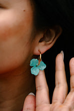Load image into Gallery viewer, Magnolia Hoops - Aqua