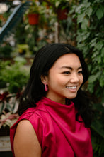 Load image into Gallery viewer, Julie Hoops - Berry Pink