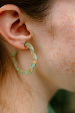 Load image into Gallery viewer, Posey Hoops - Champagne Mint