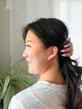 Load image into Gallery viewer, Luxe Selena Hoops - Silver