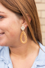 Load image into Gallery viewer, Malia Earrings - Dark Rattan
