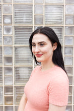 Load image into Gallery viewer, Luxe Bar Studs - Gold