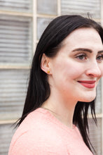 Load image into Gallery viewer, Luxe Star Studs - Gold