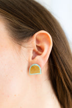 Load image into Gallery viewer, Betty Studs - Mint