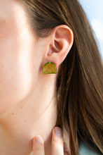 Load image into Gallery viewer, Betty Studs - Olive
