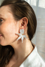 Load image into Gallery viewer, Jasmine Earrings - Pearl