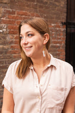 Load image into Gallery viewer, Bloom Earrings - Pearl