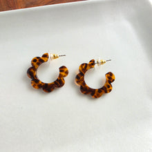 Load image into Gallery viewer, Flora Mini Hoops - Amber Dot