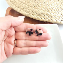 Load image into Gallery viewer, Sophie Studs - Blonde Tortoise