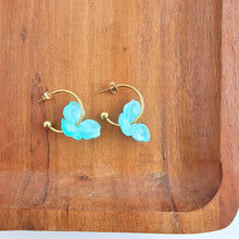 Load image into Gallery viewer, Magnolia Hoops - Aqua