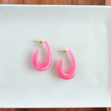 Load image into Gallery viewer, Julie Hoops - Berry Pink