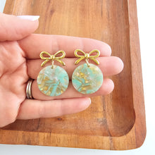 Load image into Gallery viewer, Bailey Earrings - Champagne Mint