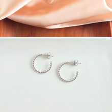 Load image into Gallery viewer, Luxe Tatum Hoops - Silver