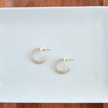 Load image into Gallery viewer, Micro Cam Mini Hoops - Cashmere