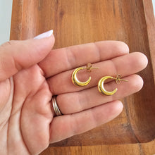 Load image into Gallery viewer, Luxe Selena Hoops - Mini - Gold