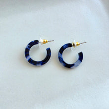 Load image into Gallery viewer, Micro Hoops - Midnight Marble