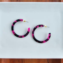 Load image into Gallery viewer, Camy Hoops - Fuchsia Tortoise