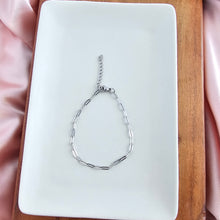 Load image into Gallery viewer, Luxe Silver Delicate Paper Clip Bracelet