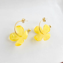 Load image into Gallery viewer, Primrose Hoops - Lemon Yellow