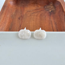 Load image into Gallery viewer, Pumpkin Patch Studs - Cream