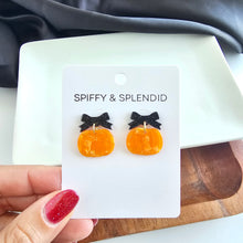 Load image into Gallery viewer, Bow Pumpkin Patch Earrings - Orange