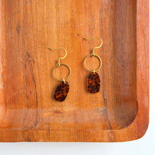 Load image into Gallery viewer, Emma Earrings - Amber Dot