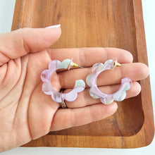 Load image into Gallery viewer, Flora Hoops - Lilac Quartz