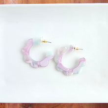 Load image into Gallery viewer, Flora Hoops - Lilac Quartz