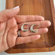 Load image into Gallery viewer, Luxe Selena Hoops - Silver