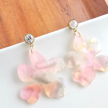 Load image into Gallery viewer, Petunia Earrings - Spring Spritz