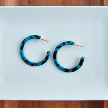 Load image into Gallery viewer, Camy Hoops - Blue Tortoise