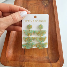 Load image into Gallery viewer, Kennedy Earrings - Champagne Mint
