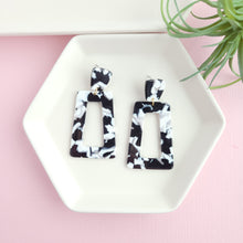 Load image into Gallery viewer, Avery Earrings - Black & White