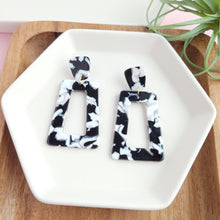 Load image into Gallery viewer, Avery Earrings - Black & White