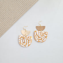 Load image into Gallery viewer, Harper Earrings - Pumpkin Spice
