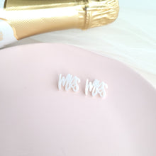 Load image into Gallery viewer, Mrs Studs