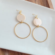 Load image into Gallery viewer, Sadie Earrings - Linen