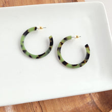 Load image into Gallery viewer, Camy Hoops - Olive Tortoise
