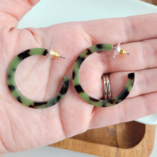 Load image into Gallery viewer, Camy Hoops - Olive Tortoise