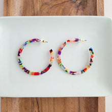 Load image into Gallery viewer, Cameron Hoops - Fiesta