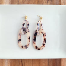 Load image into Gallery viewer, Chrissy Earrings - Blonde Tortoise