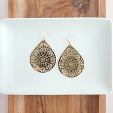 Load image into Gallery viewer, Camilla Pendant Earrings
