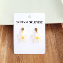 Load image into Gallery viewer, Dainty Daisy Earrings