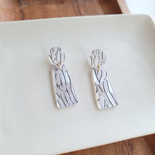 Load image into Gallery viewer, Mia Earrings - Pearl Black Stripe