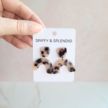 Load image into Gallery viewer, Ruby Earrings - Blonde Tortoise