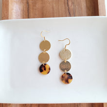 Load image into Gallery viewer, Evelyn Earrings - Tortoise